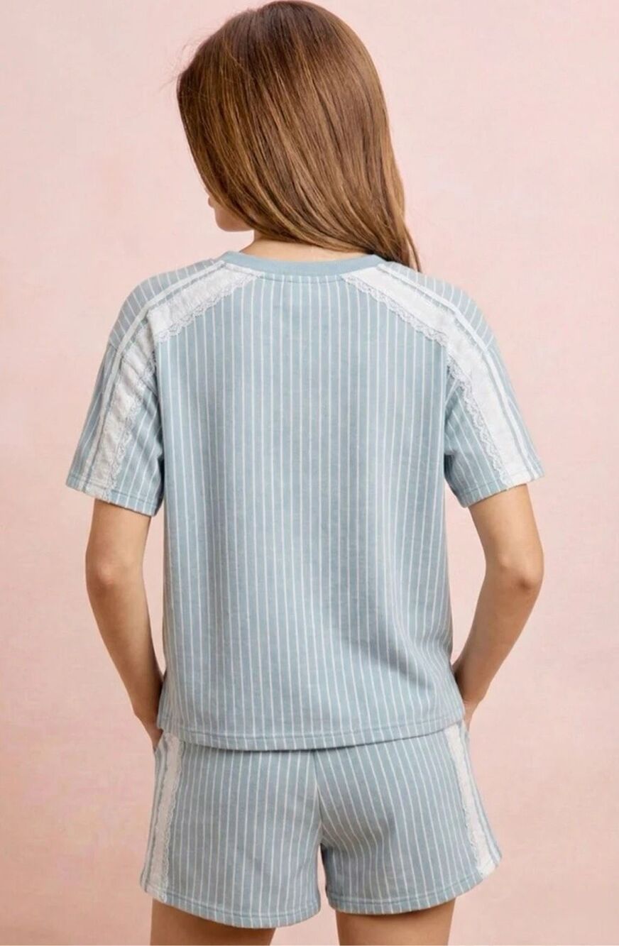 B1026. BiBi White/Blue Striped Denim Lace Short Sleeve T-Shirt NWT - Picture 5 of 5